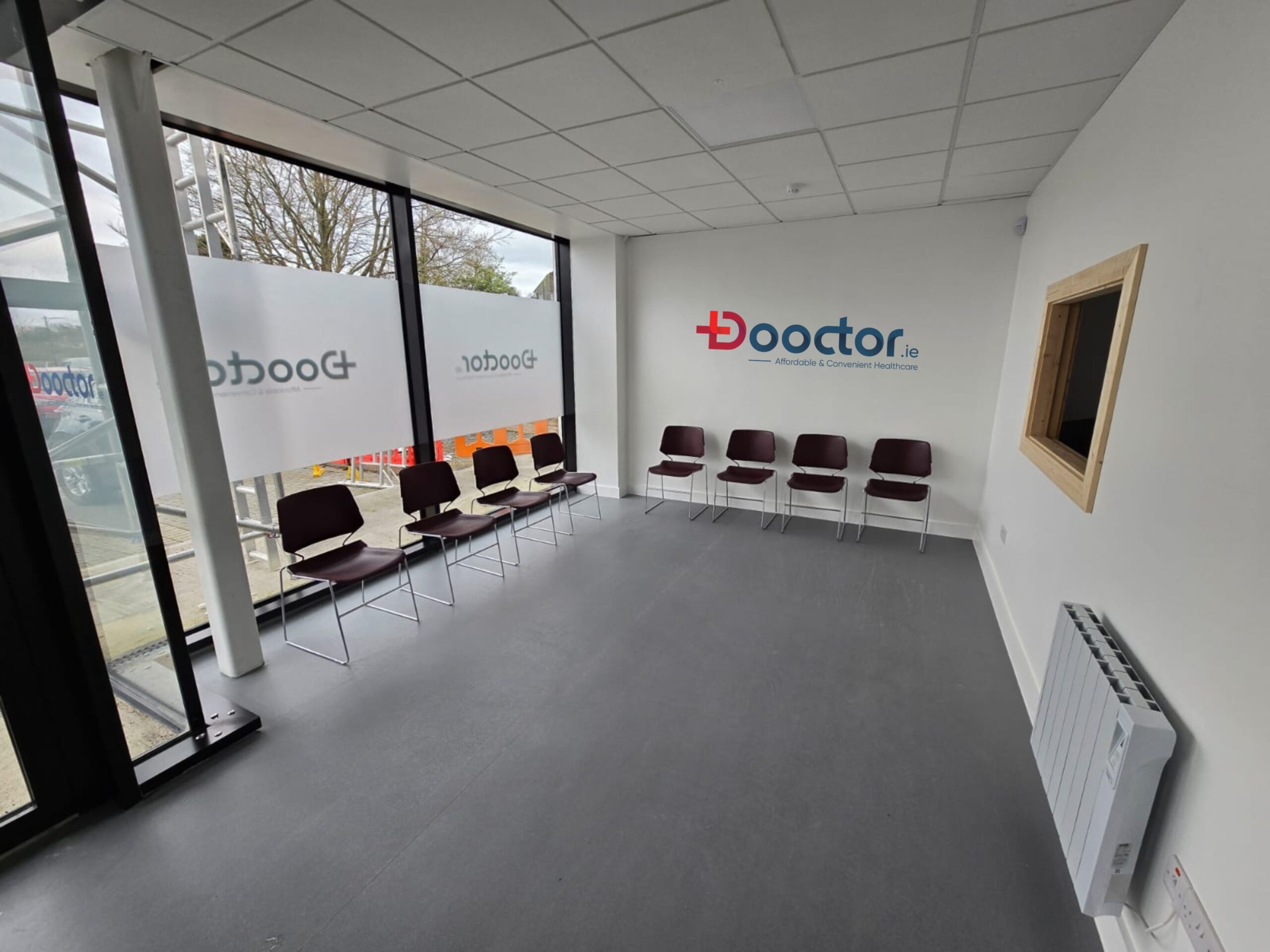 Dificuldade de se comunicar em uma consulta médica em inglês na Irlanda